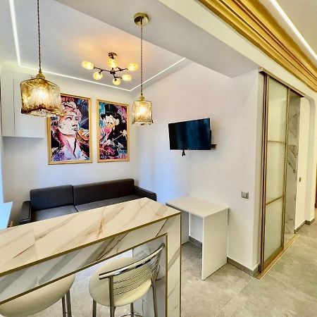 City Central Apart Appartement Chişinǎu Buitenkant foto